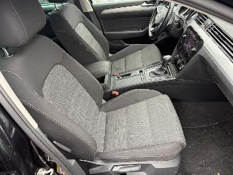 Volkswagen Passat 1.5 TSI 110KW DSG Clima Navi Led Xenon Business R NAP picture 7