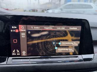 Volkswagen Golf 1.4 GTE eHybrid 110KW Pano Clima Navi Led picture 8