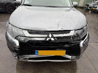 Mitsubishi Outlander 2.4 PHEV 99KW Autom. Clima Navi Led Schuifdak Intense+ NAP picture 22