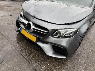 Mercedes E-klasse 63 AMG S 612PK 4MATIC Pano HUD Clima Navi Premium Plus Keramic picture 25