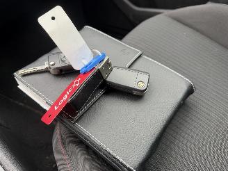 Volkswagen Tiguan 1.4 TSI 92KW Clima Navi Camera Vitrual Dash Business R picture 15