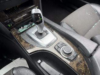 BMW 5-serie 520i 125KW Autom. Clima Navi Xenon Business Line Edition II picture 15