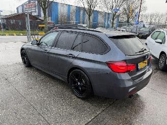 BMW 3-serie 318i Autom. 100KW Pano Clima Navi Leer Camera M Sport Led Xenon NAP picture 5