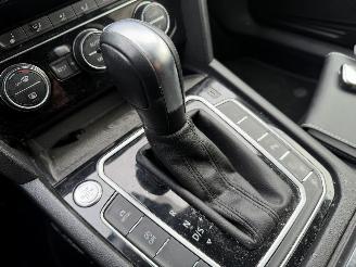 Volkswagen Passat 1.6 TDI 88KW DSG Clima Navi Led Camera Comfort Business picture 11