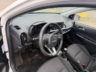 Kia Picanto 1.0 DPI 49KW Airco 5-Drs Comfortline NAP picture 6
