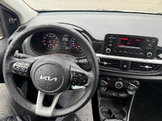 Kia Picanto 1.0 DPI 49KW Airco 5-Drs Comfortline NAP picture 8