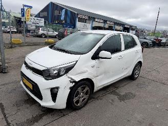 krockskadad bil auto Kia Picanto 1.0 DPI 49KW Airco 5-Drs Comfortline NAP 2022/12