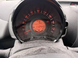 Peugeot 108 1.0 e-VTI 53KW Airco Led 5-Drs Active NAP picture 11