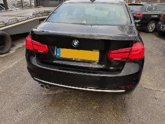 BMW 3-serie 320i 135KW Autom. Clima Navi Led Xenon Luxury Edition NAP picture 4