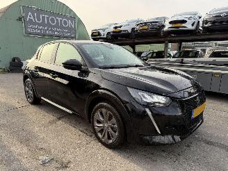 uszkodzony samochody osobowe Peugeot e-208 50 kWh EV 100KW Active Pack Clima Navi Led 5-Drs NAP 2023/4