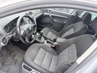 Skoda Octavia 1.6 TDI 77KW Clima Navi Xenon Elegance picture 6