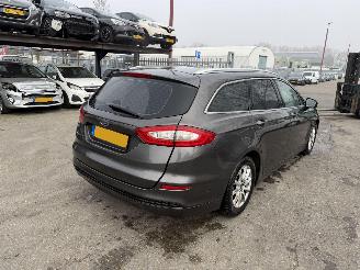 Ford Mondeo 2.0 TDCI 110KW Pano Clima Navi Led Titanium NAP picture 3