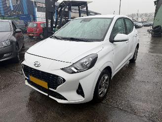 Auto incidentate Hyundai I-10 1.0 49KW Comfort Airco 5-Deurs Led NAP 2021/12