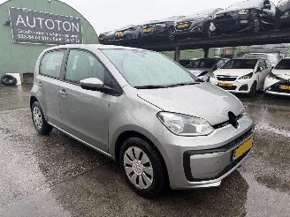 krockskadad bil auto Volkswagen Up! 1.0 44KW Bleumotion Move Up Airco 5-Drs NAP 2019/11