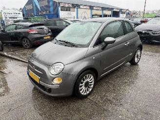 krockskadad bil auto Fiat 500 0.9 Twinair 63KW Pano Airco Lounge NAP 2013/5
