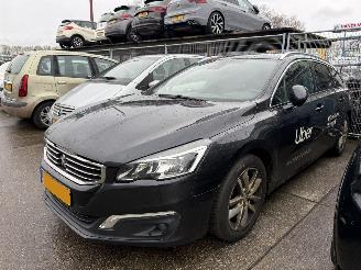 Schadeauto Peugeot 508 SW 2.0 HDi Allure 120kW Pano HUD 2015/7
