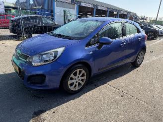 skadebil auto Kia Rio 1.2 CVVT 63KW Clima 5-Drs Comfort Pack NAP 2012/3