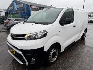 uszkodzony samochody ciężarowe Toyota Proace 1.5 D-4D 88KW Airco 360 Camera Cool Comfort Schuifdeur 2021/2