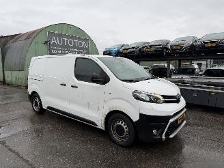 škoda dodávky Toyota Proace 1.5 D-4D 88KW Airco 360 Camera Cool Comfort Schuifdeur 2021/2