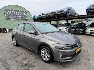 Coche accidentado Volkswagen Polo 1.0 TSI 70KW Comfortline Business Airco Led 2018/3
