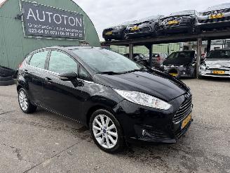skadebil auto Ford Fiesta 1.0 Ecoboost 74KW Clima Navi Led Titanium NAP 2016/2