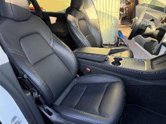 Tesla Model Y 75 kWh Performance 462PK AWD Pano Clima Navi picture 8