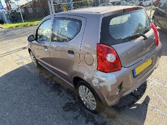 Suzuki Alto 1.0 50KW 5-Deurs NAP picture 4