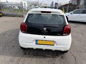 Peugeot 108 1.0 e-VTI 50KW Airco 5-Drs Led Active NAP picture 3