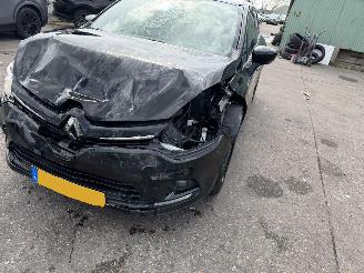 Renault Clio 1.5 DCI 66KW Clima Navi Led Limited picture 14