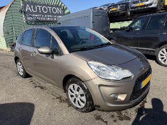 krockskadad bil auto Citroën C3 1.4 54KW Airco 5-Deurs Dynamique NAP 2011/3