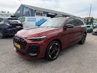 Damaged car Audi Q5 2.0 TFSI e-Hybrid 185KW Quattro S Edition Competition Pano NAP 2025/11