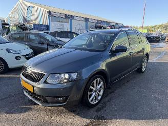 škoda osobní automobily Skoda Octavia 1.6 TDI 77KW DSG Clima Navi Led Xenon Businessline Elegance 2014/12