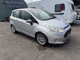 Coche accidentado Ford B-Max 1.0 Ecoboost 74KW Titanium Clima Led NAP 2013/5