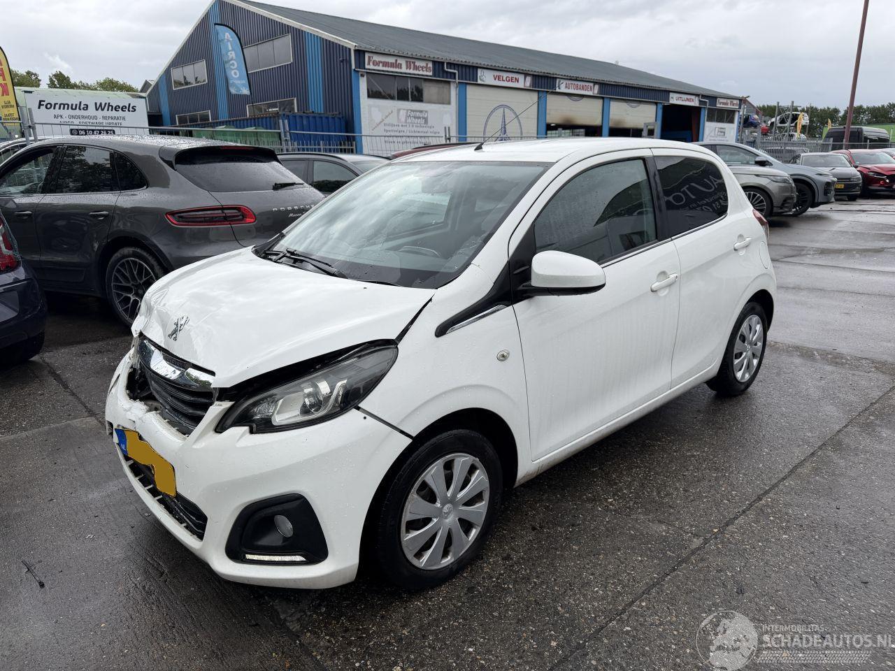 Peugeot 108 1.0 e-VTI 50KW Airco Led 5-Drs Active NAP