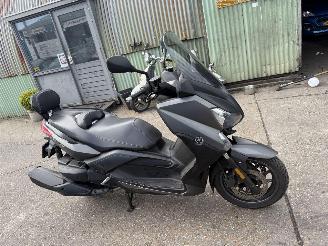Yamaha XMAX 400 ABS 23KW picture 4