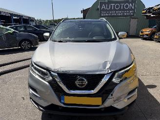Nissan Qashqai 1.3 DIG-T Autom. Pano Clima Navi Camera picture 21