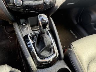 Nissan Qashqai 1.3 DIG-T Autom. Pano Clima Navi Camera picture 14