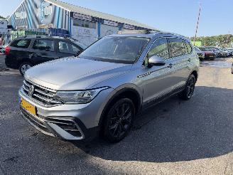  Volkswagen Tiguan 1.5 TSI DSG Pano Allspace Clima Navi Camera Virt Dash NAP 2023/1