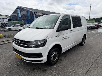 krockskadad bil bedrijf Volkswagen Transporter 2.0 TDI 110KW DSG Dubbel Cabine Clima Comfortline 2018/1