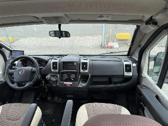 Adria  Camper 600 Twin SPT Vast bed Luifel Keuken Koelkast WC Clima Navi picture 15