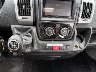 Adria  Camper 600 Twin SPT Vast bed Luifel Keuken Koelkast WC Clima Navi picture 19