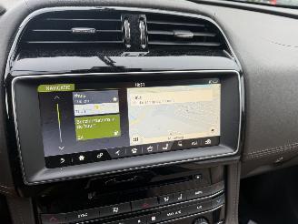 Jaguar F-Pace 2.0D 132KW Autom. AWD Clima Navi Portfolio picture 9