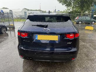 Jaguar F-Pace 2.0D 132KW Autom. AWD Clima Navi Portfolio picture 4