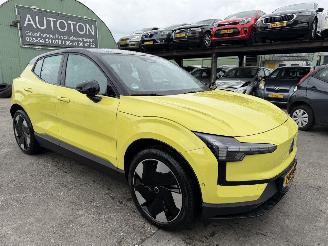 damaged passenger cars Volvo EX30 PERFORMANCE 69 kWh 428PK Twin Motor Pano Clima Navi NAP 2024/3