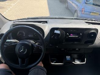 Mercedes eSprinter 55 kWh 85KW L2H2 Clima Camera NAP picture 10