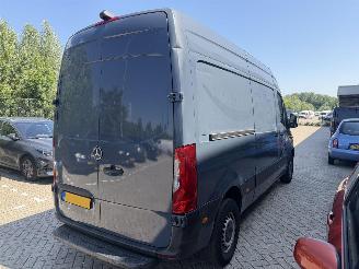 Mercedes eSprinter 55 kWh 85KW L2H2 Clima Camera NAP picture 4
