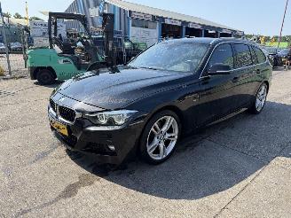 Voiture accidenté BMW 3-serie 318I 100KW Autom. M Sport Clima Navi Leer Led Navi NAP 2019/6