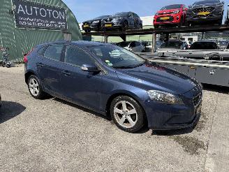 Avarii autoturisme Volvo V-40 1.6 D2 84KW Pano Clima Navi 5-Deurs 2014/12