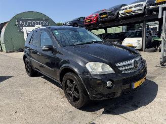 Auto incidentate Mercedes ML 420 V8 CDI 225KW Autom. Schuifdak Clima Navi Xenon Camera 2007/1