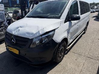 Mercedes Vito 116CDI 120KW 8-Pers  Automaat Tourer Lang Airco Pro NAP picture 3